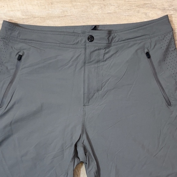 Mack Weldon Nylon 4-way Active Shorts Size XL - Picture 2 of 7